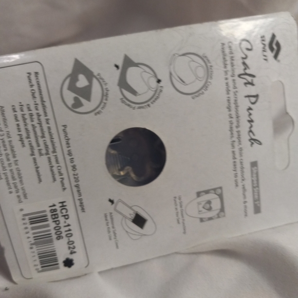 1" flower punch - Picture 3 of 3